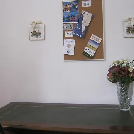 Casa Divina * سيراكوزا